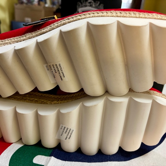 ANTHROPOLOGIE Silent D Sporty Mary Jane Flats NWT Size US 8-8.5 / EU 39 - Picture 4 of 7